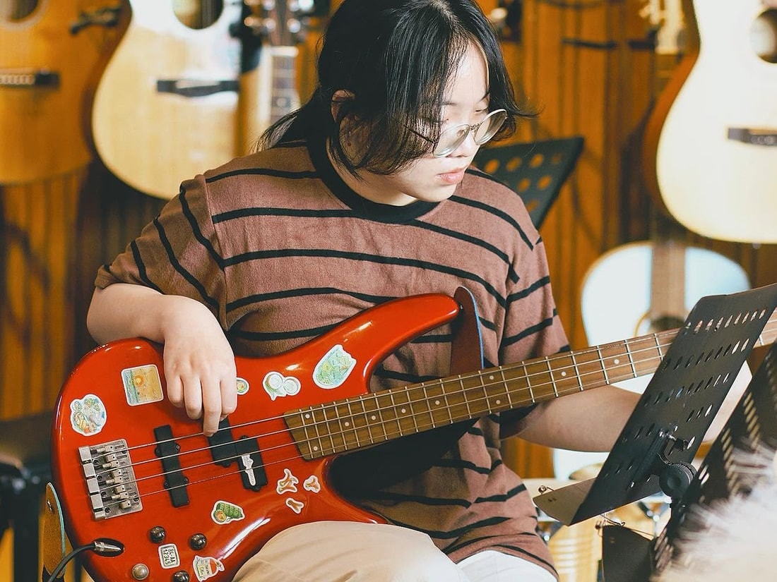 Guitar tại Wave Music
